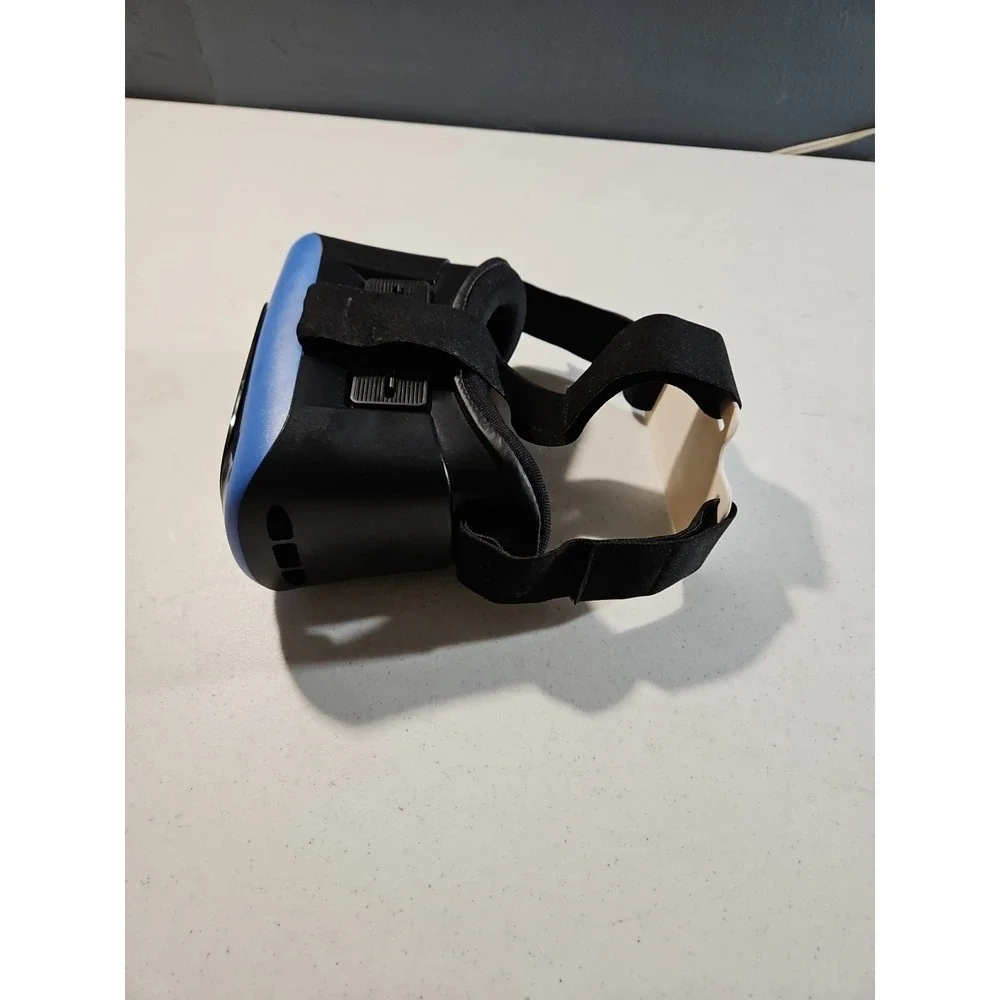 BNext VR Headset Brand New‎ No Box Never Used Blue